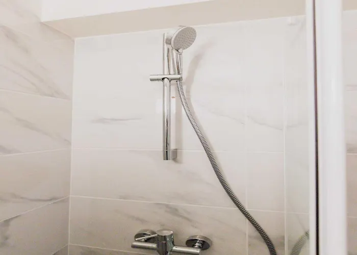 Apartment Peaceful With Terace For 2p - Sacre-c Ur *